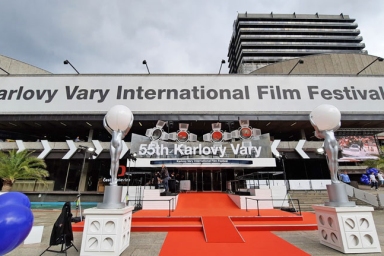 Tarptautinis Karlovy Vary filmų festivalis kviečia teikti paraiškas programai „Works in Progress“...